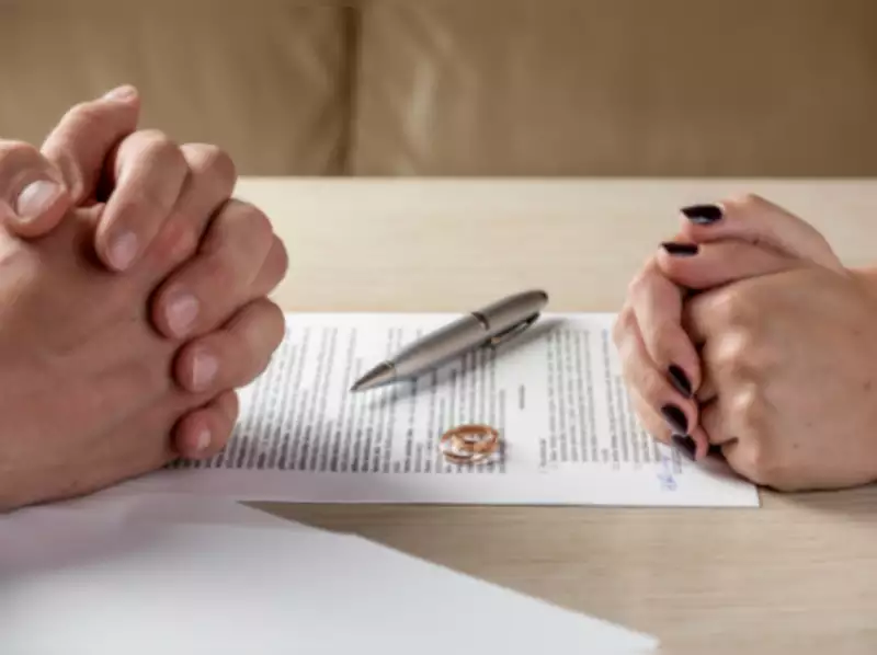Issues associated with divorce and how you can deal with it in Ohio
